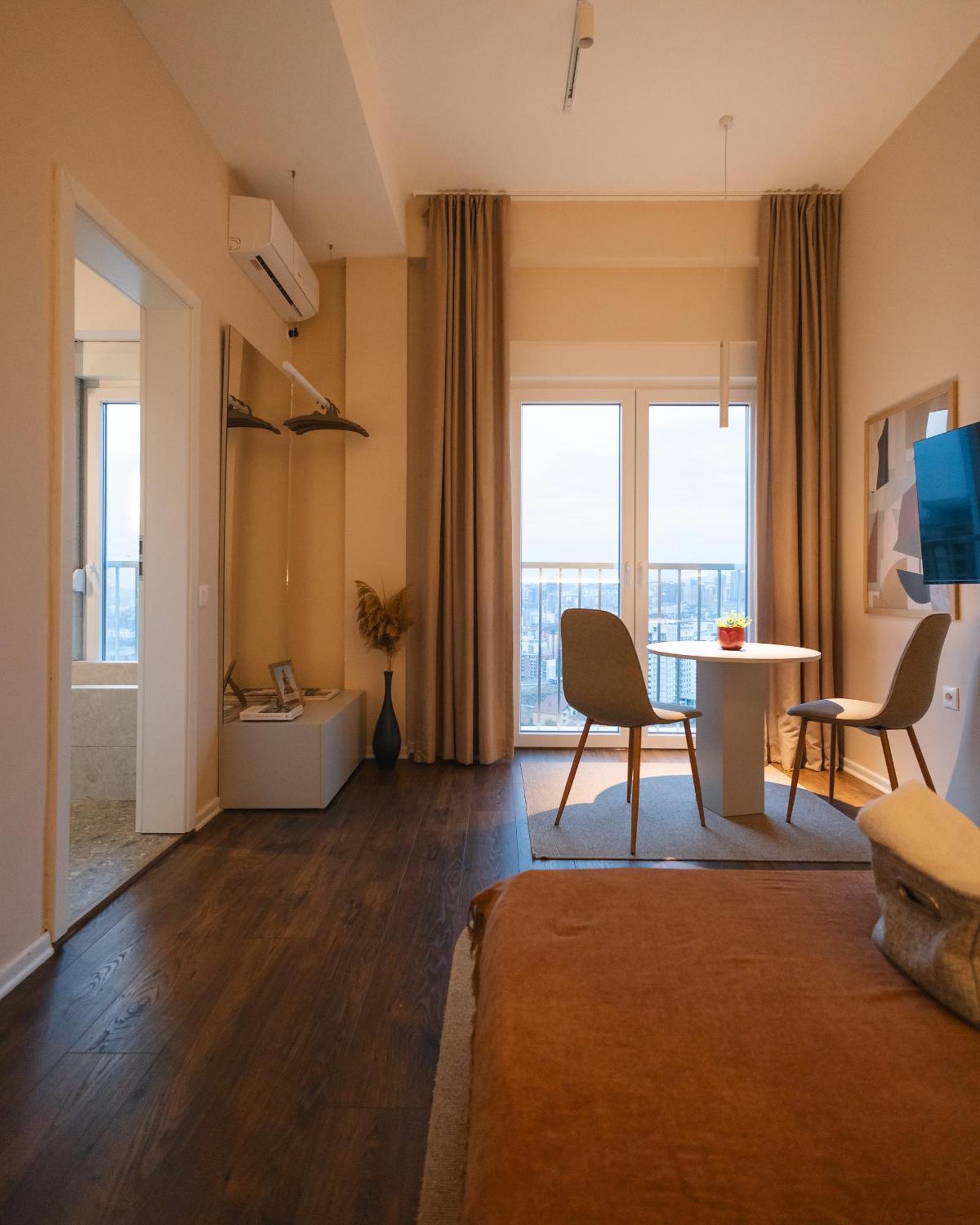 Etern Apart Hotel Priştine Dış mekan fotoğraf